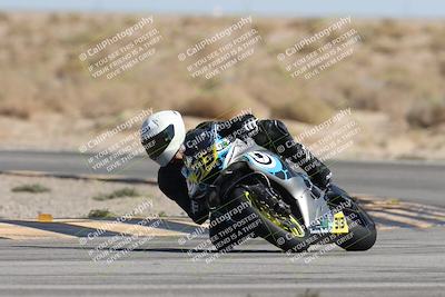 media/Oct-04-2025-CVMA (Sat) [[408bcdd6e4]]/Race 10-Amateur Supersport Middleweight/